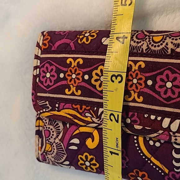Vera Bradley Tri-Fold Euro Wallet (Safari Sunset) GUC - Picture 12 of 13